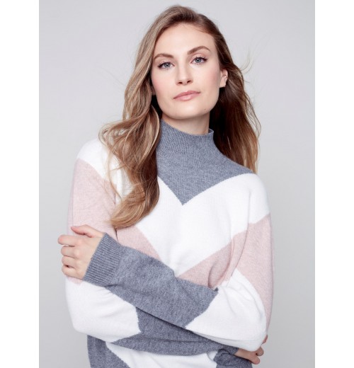 Sweater with Chevron Stripes - Powder